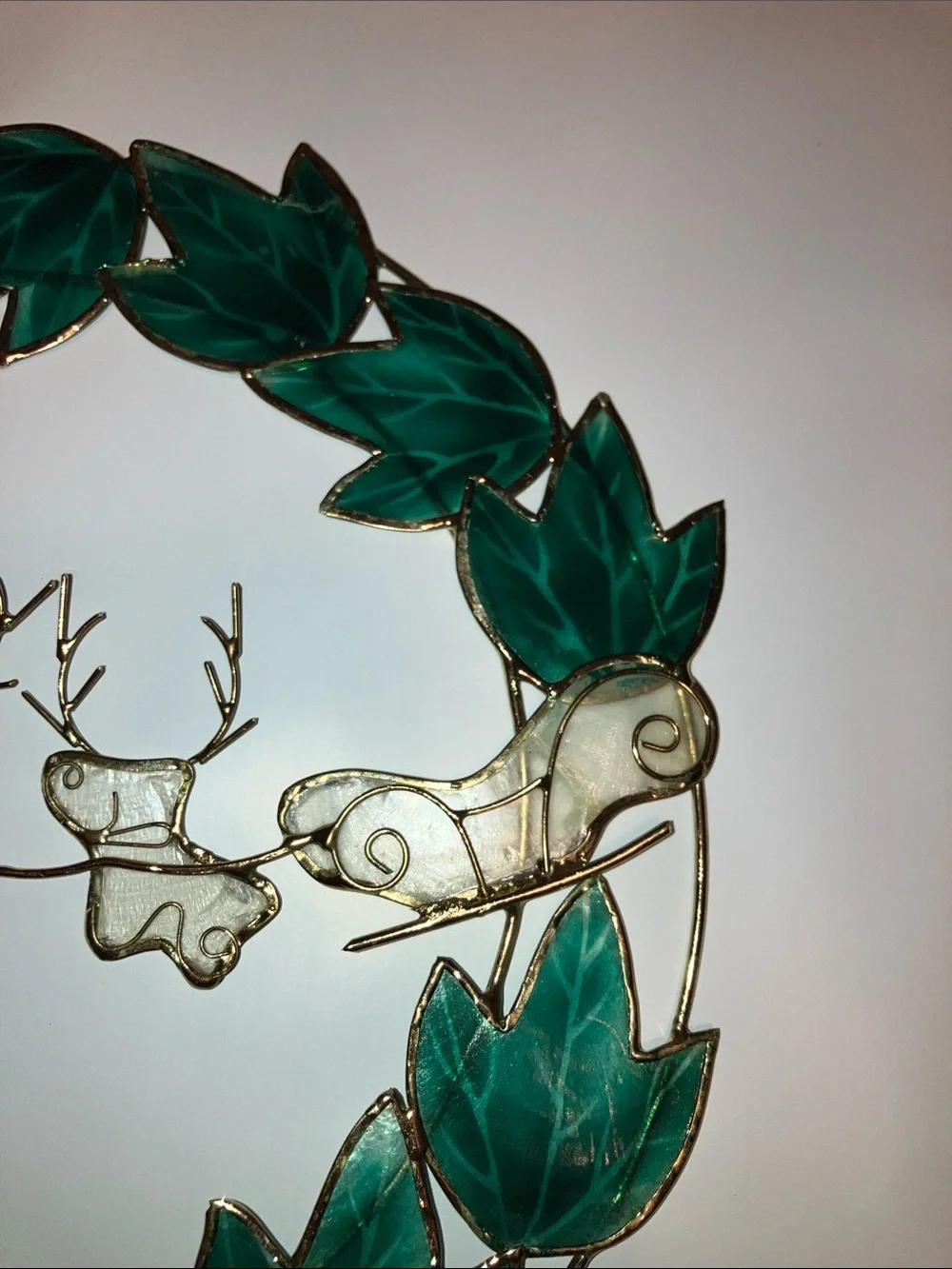 Capiz Shell Vintage Green Leaf Wreath with Gold Reindeer Garland 7”